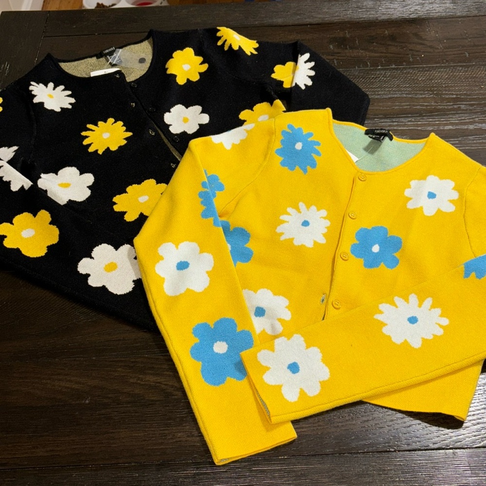 Forever 21 sweater set of two